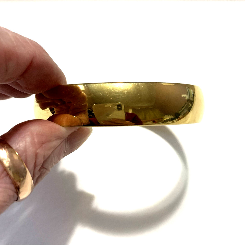 Monet Vintage 1990s Gold Tone Bangle Bracelet
